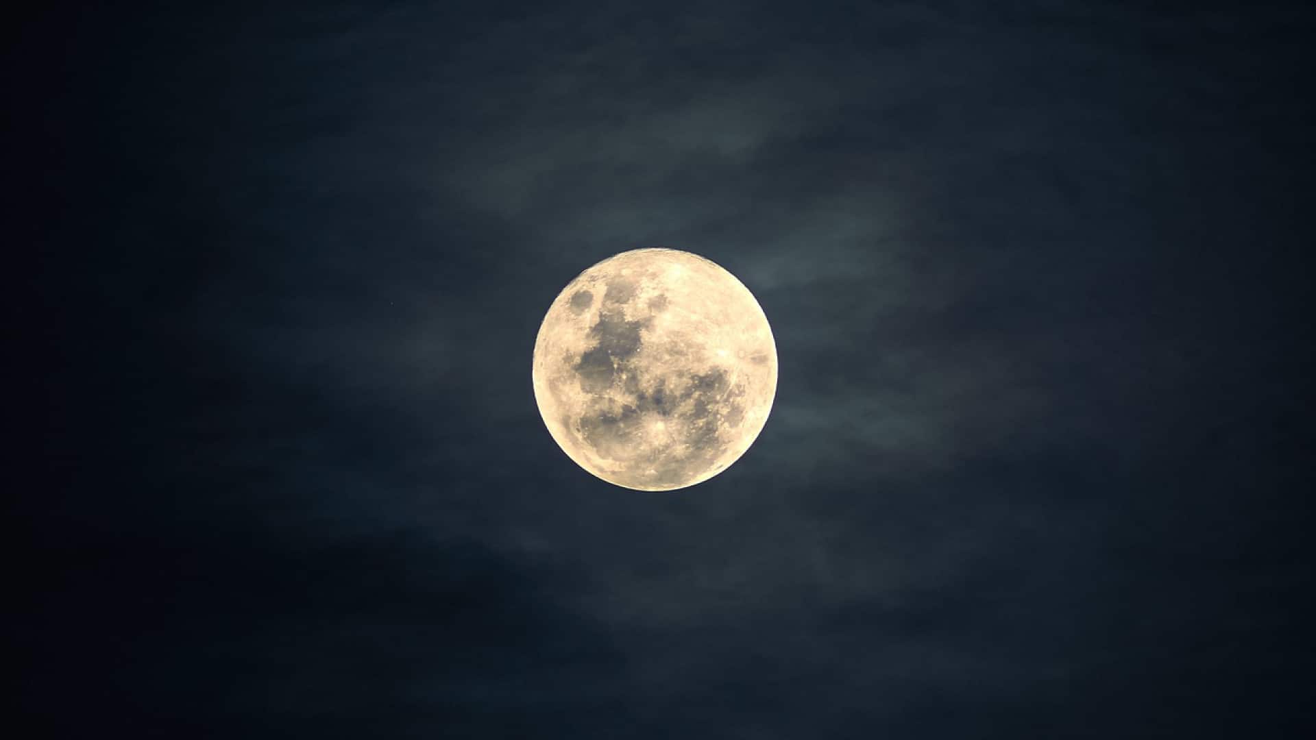 L'histoire de la lune en tant que symbole spirituel - Smarty Girl